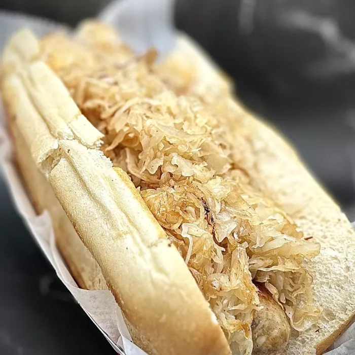 BRATS &amp; KRAUT COMBO